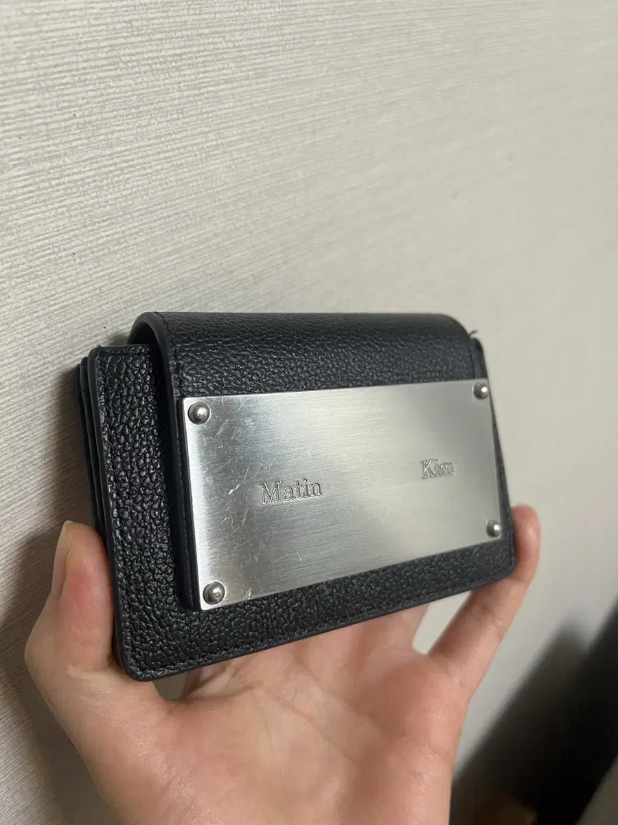 MATIN KIM | 마뗑킴 [Matin Kim] HEART CUT OUT Card Wallet wts